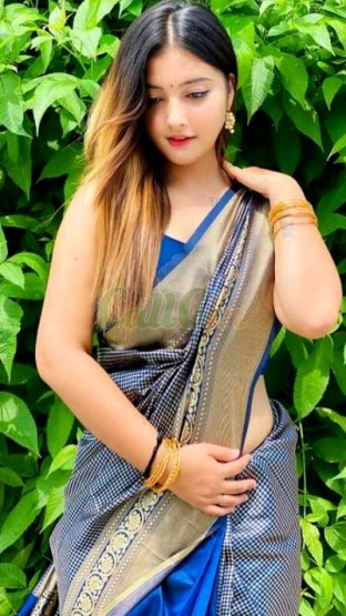 call girls in defence clony delhi most beautifull girls are waiting for you 7840856473